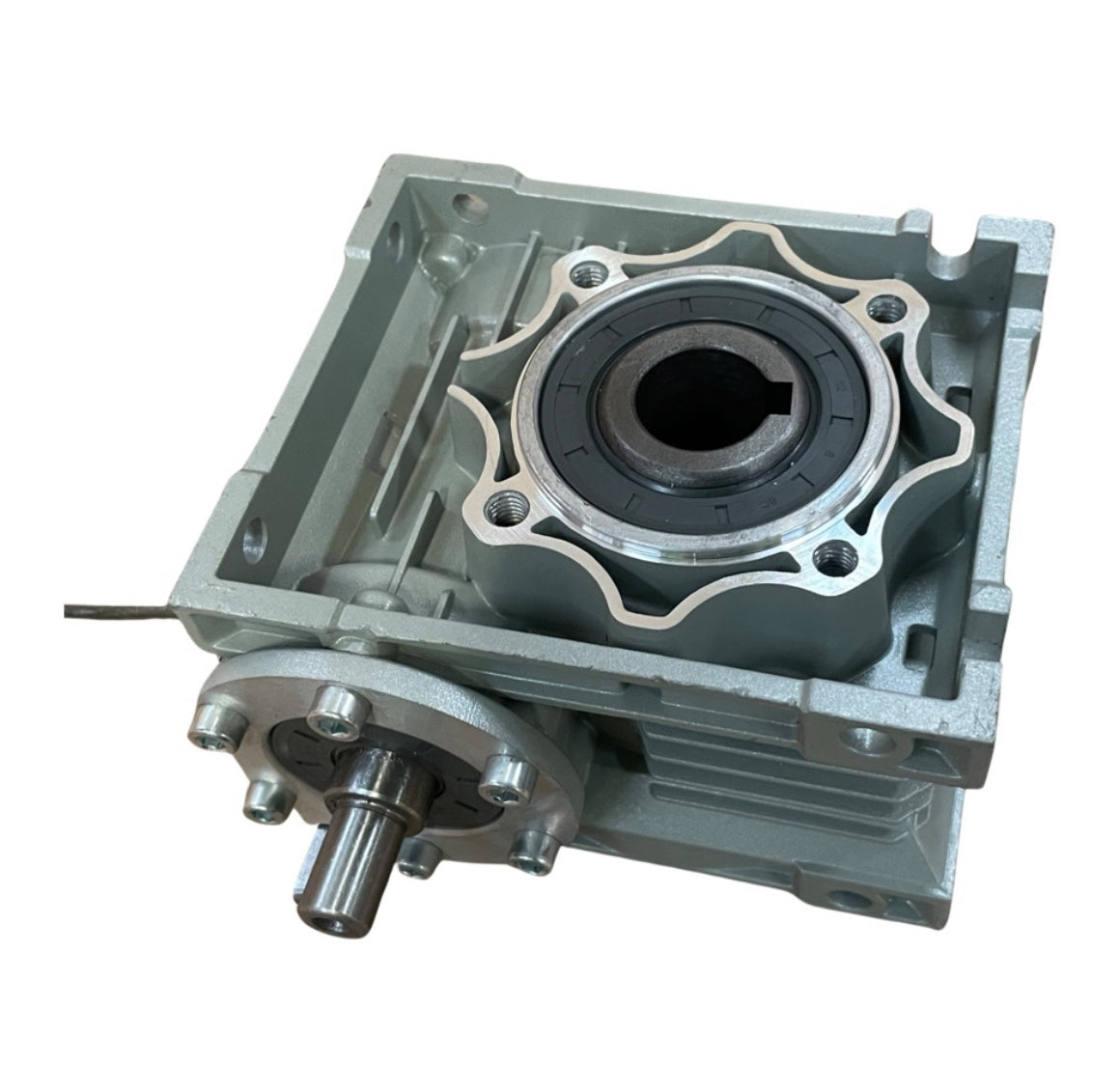 1359076 - Gearbox Assembly - Hyundai HYFT60P HYFT60SP Field Trimmer