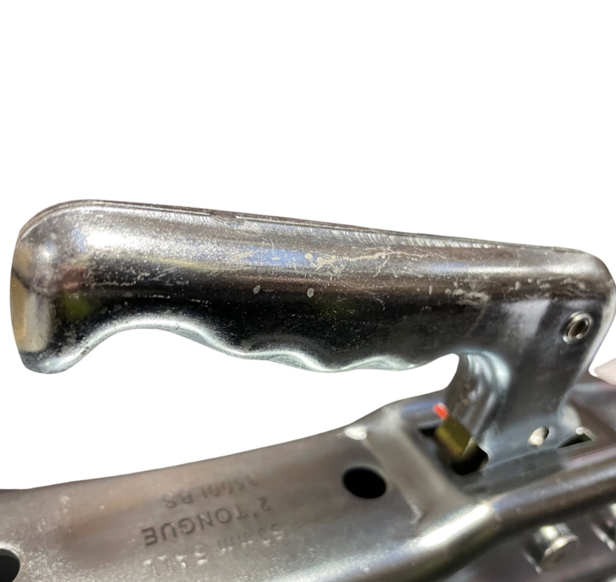 1367051 - Tow Hitch Coupler - Hyundai HYCH15100TE Wood Chipper