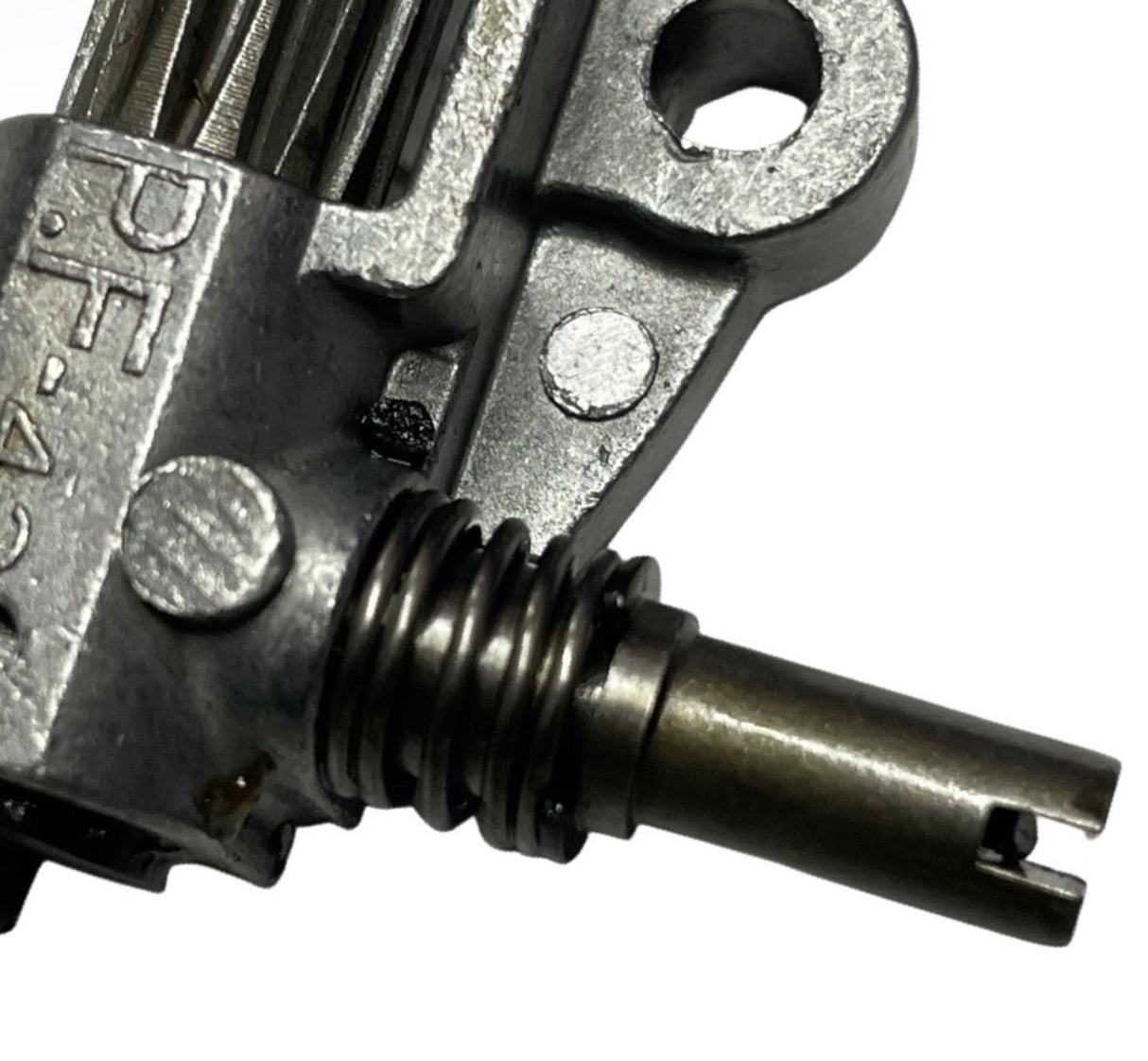 1257047 - Oil Pump Assembly P1PE P6220C Chainsaw