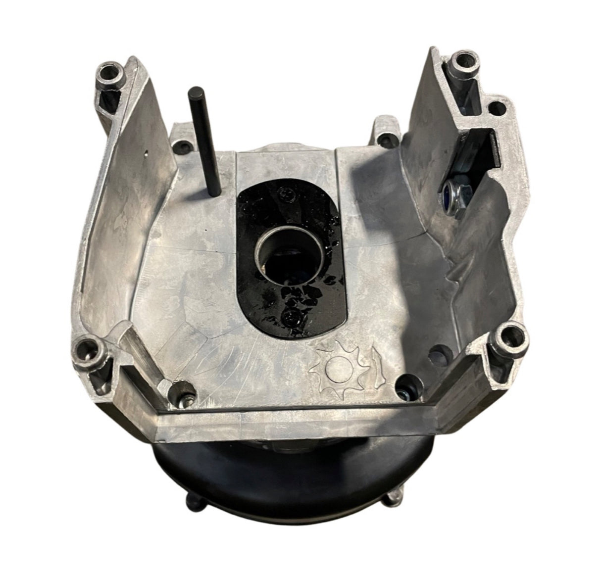 1358108 - Genuine Motor Assembly - Hyundai HYCH2800ES Chipper Shredder