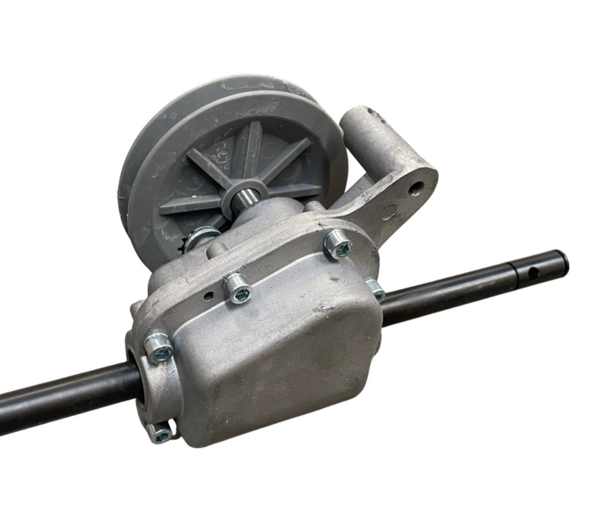 1370007 - Lawnmower Drive Gearbox Assembly P1PE P4600SP (2018 Model)