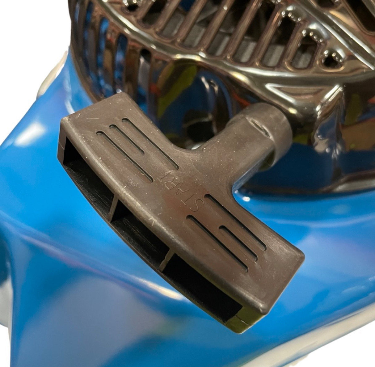 Hyundai IC460X-25 Engine Recoil Starter Assembly with Cowling