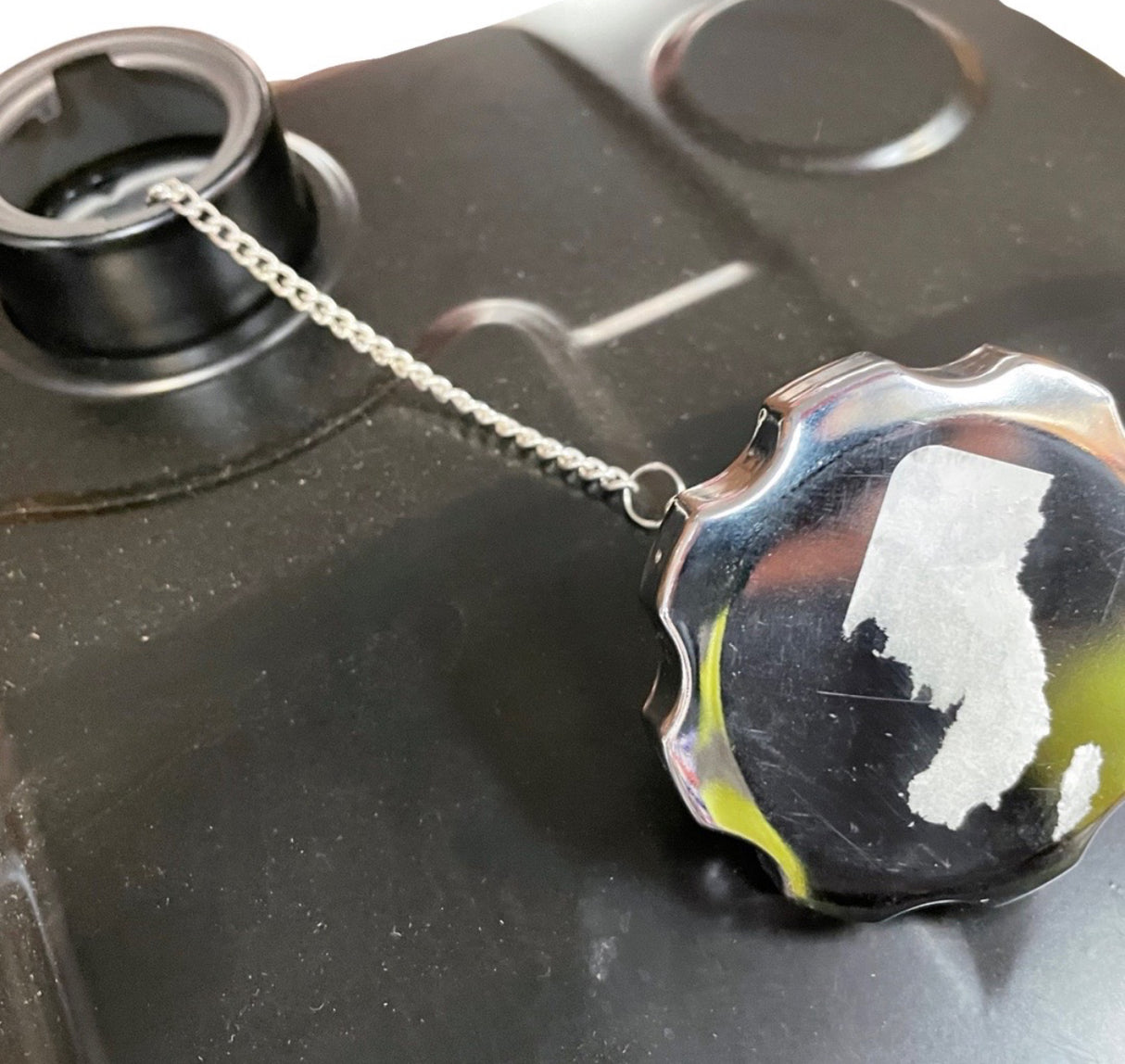 1004033 - Fuel Tank Assembly - Hyundai HY3200SEi Inverter Generator