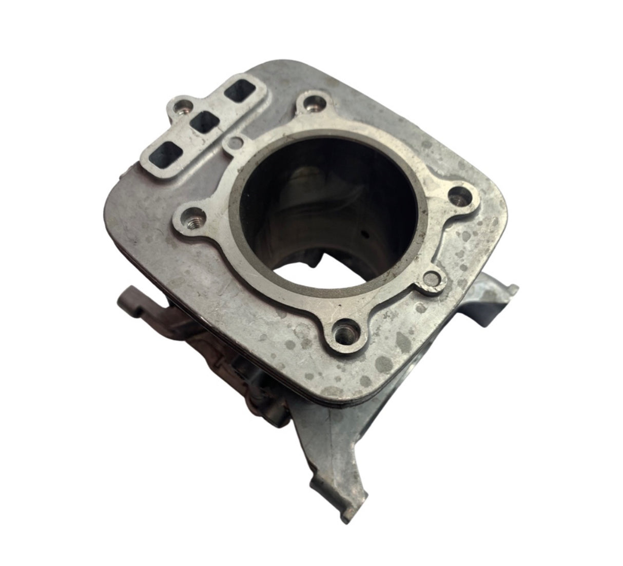 1166099 - Cylinder Head Assembly - Hyundai HY4B76 Leaf Blower