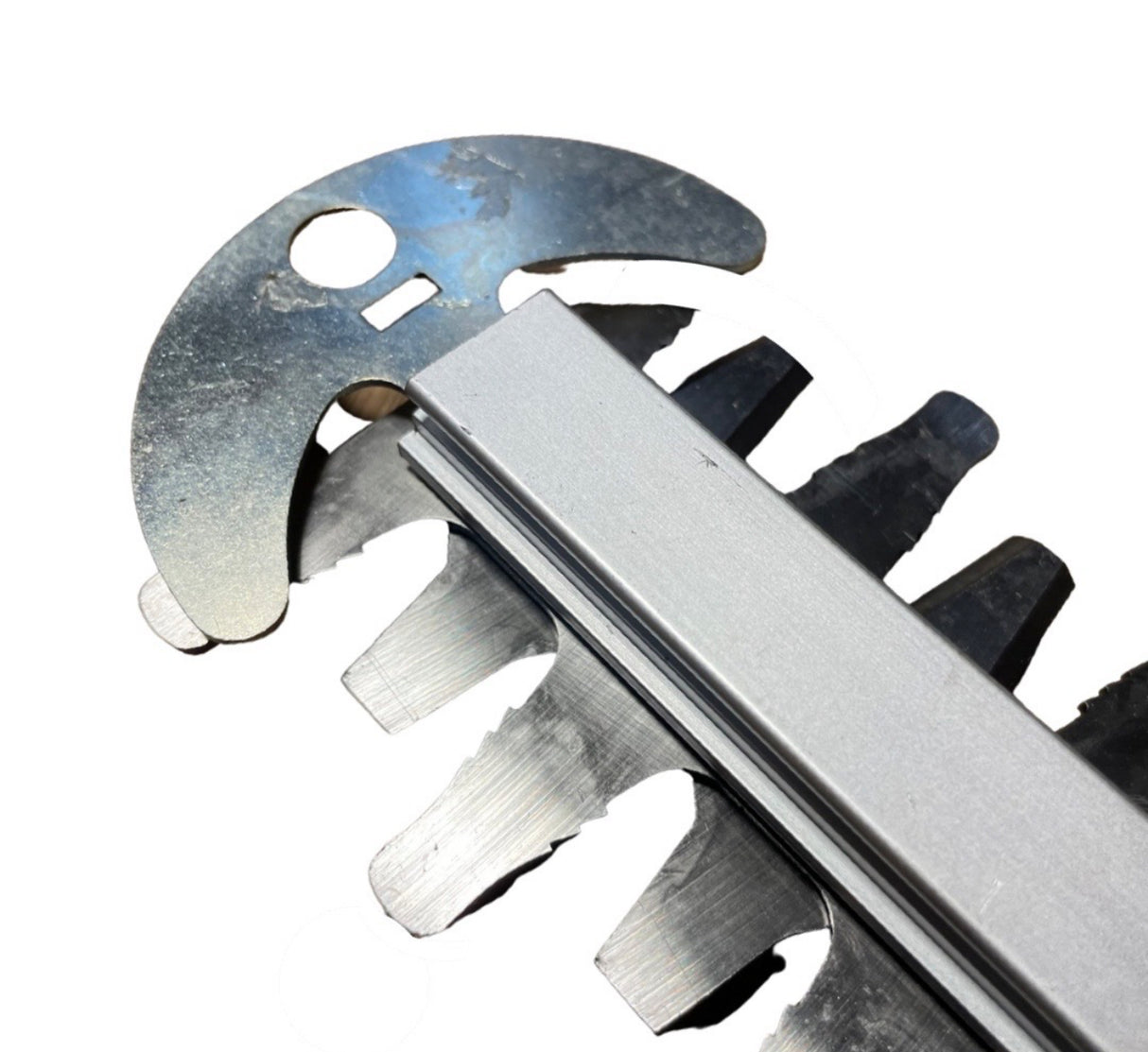 1308031 - Genuine Blade Assembly - Hyundai HYHT40Li Hedge Trimmer