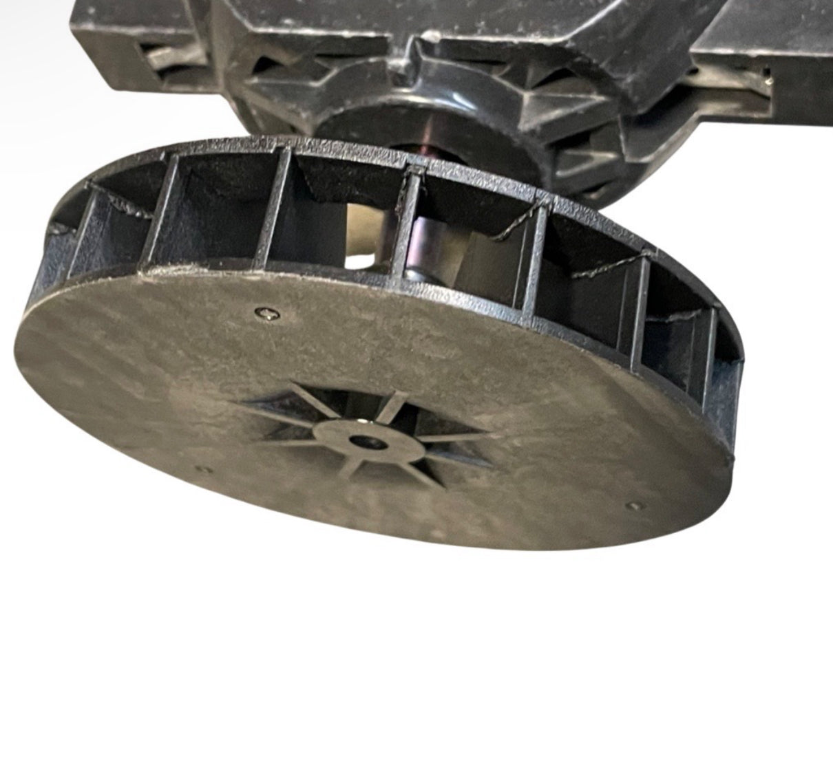 1374057 - Genuine 1500W Electric Motor - Hyundai HYSC1500E Scarifier