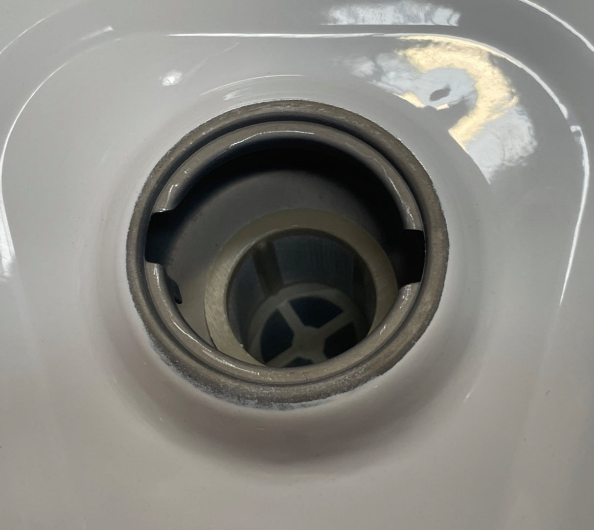 1001287 - Genuine Fuel Tank Assembly- Hyundai HYSC210 Petrol Scarifier