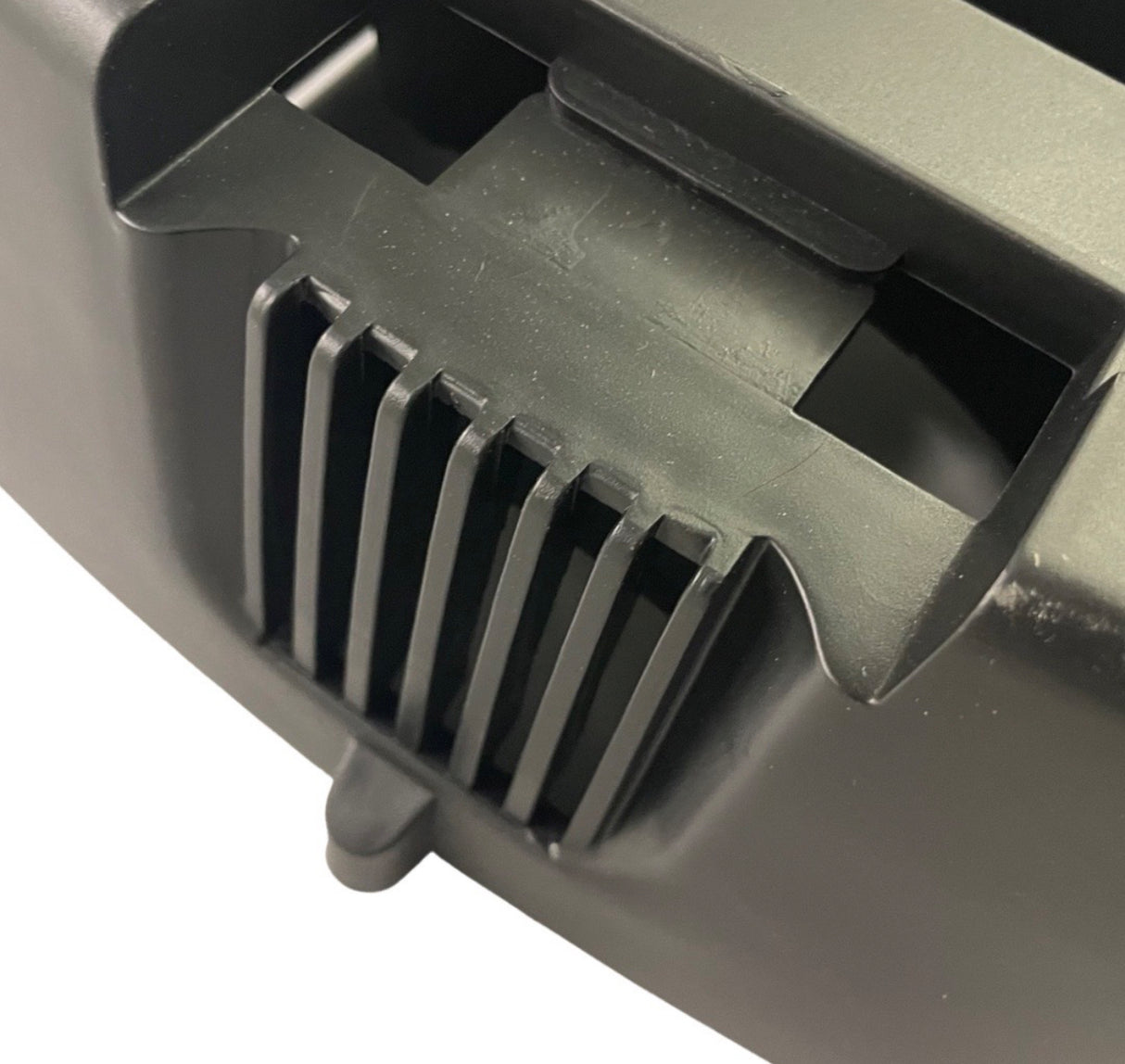 1358079 - Genuine Lower Cover - Hyundai HYCH2800ES Chipper Shredder