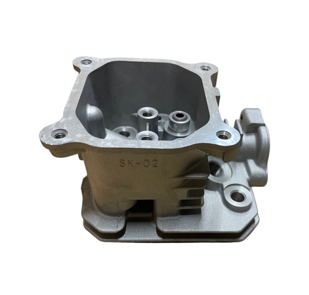 1140164 - Cylinder Head with Gasket - Hyundai IC140V Petrol Lawnmowers