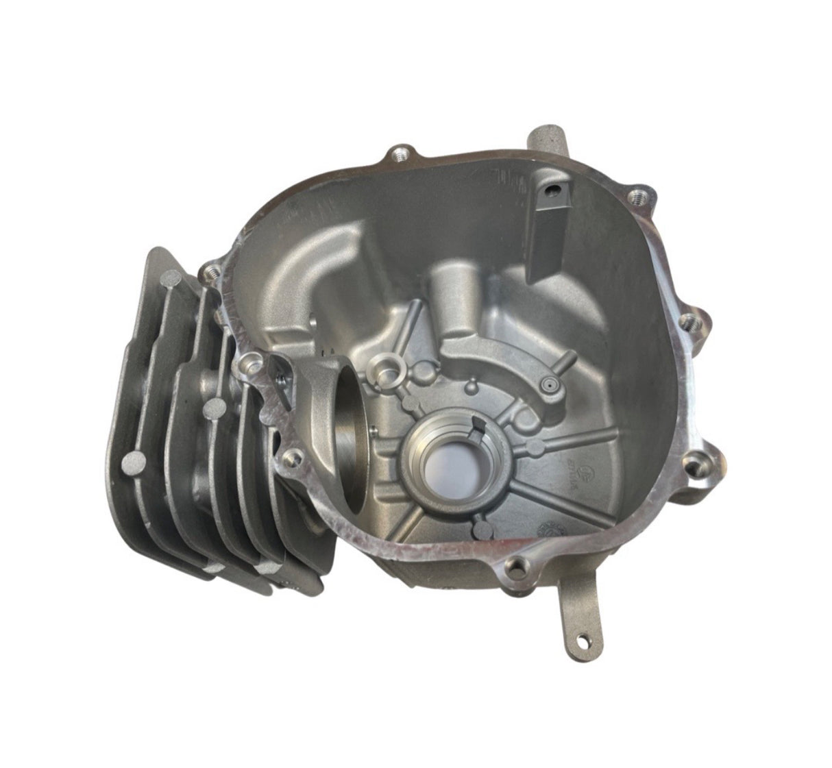 1135075 - IC80V Crankcase Assembly - Hyundai HYM400P Petrol Lawnmower