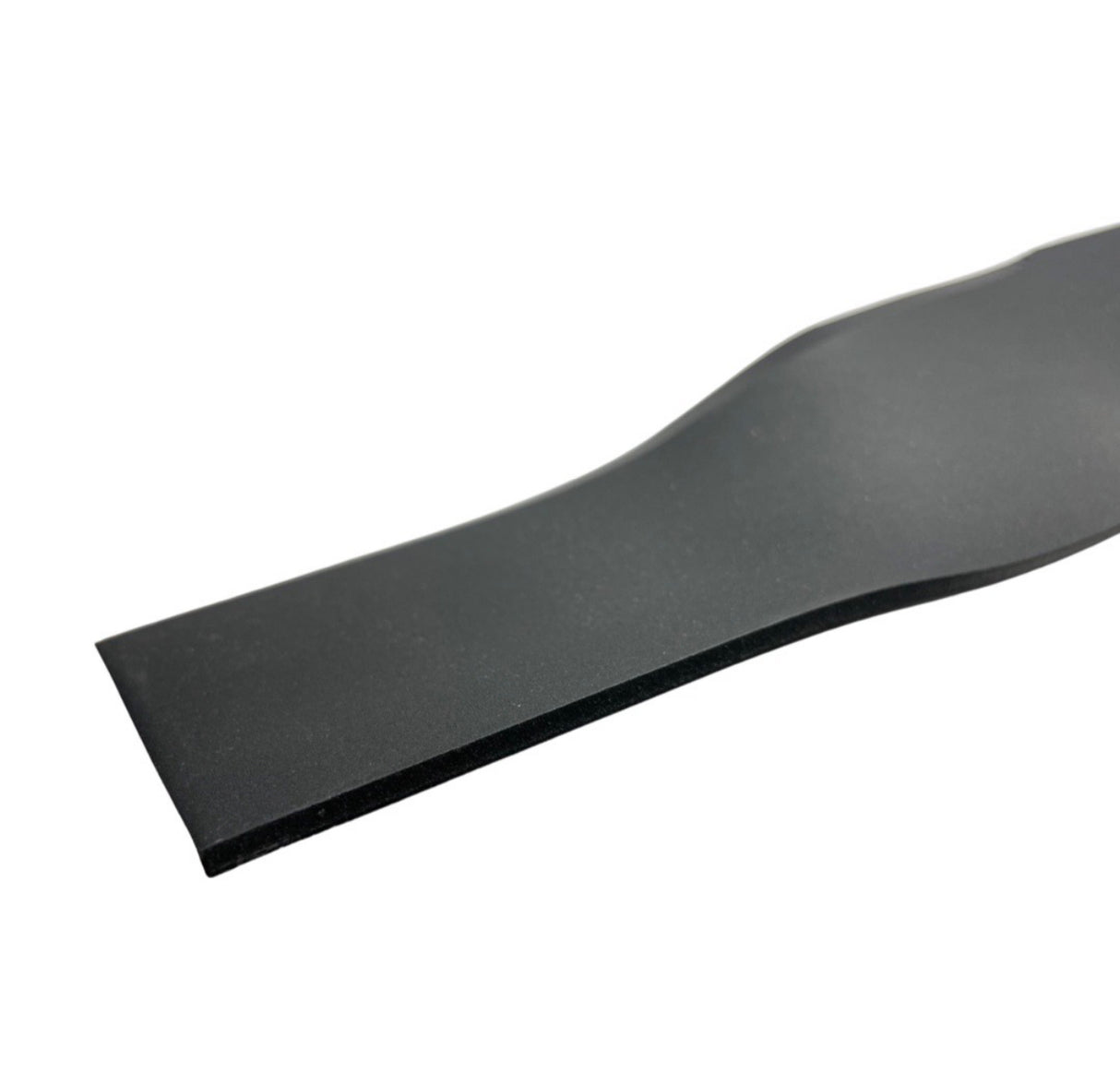 1141051 - Genuine 18" Lawnmower Blade - Hyundai HYM460SPE P4600SP